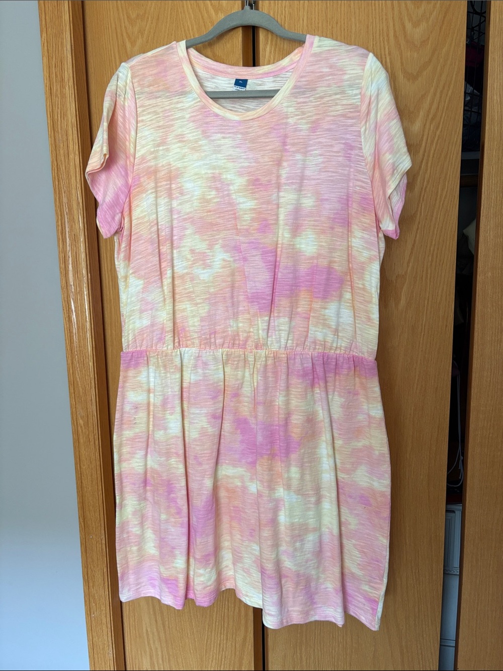 Women’s Old Navy Pink & Cream Tie-Dye Short Sleeve Dress